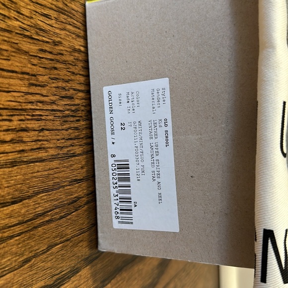 Golden Goose Old School sneakers in leather - Picture 6 of 6